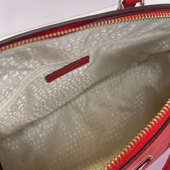 ❤️ NWT! Kate Spade Large Reilly Hot Chili Satchel - Picture 7 of 8
